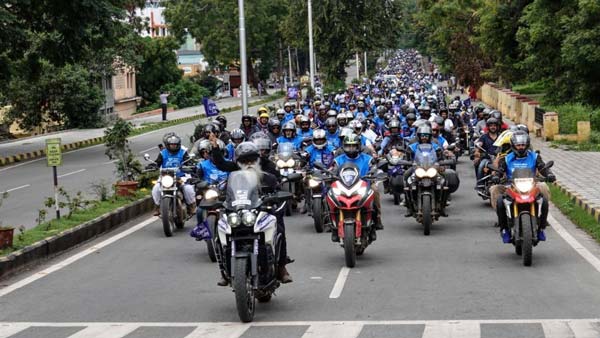 होंडा वीएफआर सुपरबाइक की सवारी कर सदगुरु बचाएंगे कावेरी नदी, 3,500 किलोमीटर की होगी यात्रा