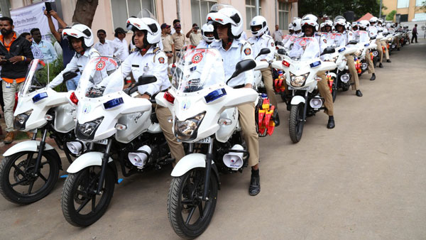 बजाज पल्सर पुणे ट्रैफिक पुलिस के बेड़े में शामिल जाने खूबियां