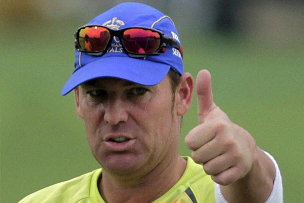 शेन वार्न पर लगा 1.6 लाख रुपयें का ट्रैफिक जुर्माना, एक साल तक ड्राइविंग पर भी प्रतिबंध