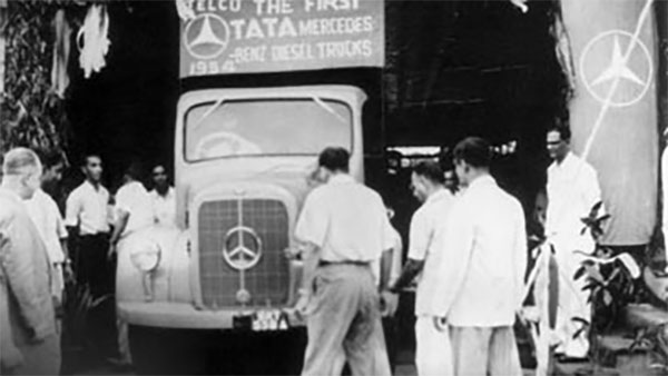 टाटा मोटर्स का इतिहास: पहली कार, टेल्को, ट्रेन इंजन, ट्रक,फॉउंडेशन से जुड़ी सभी जानकारियां टाटा मोटर्स का इतिहास: पहली कार, टेल्को, ट्रेन इंजन, ट्रक,फॉउंडेशन से जुड़ी सभी जानकारियां