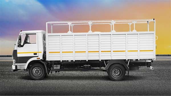 सबसे ज्यादा ट्रैफिक जुर्माना ओडिशा ट्रक ड्राइवर 86500 रुपयें फाइन न्यू मोटर व्हीकल एक्ट 2019