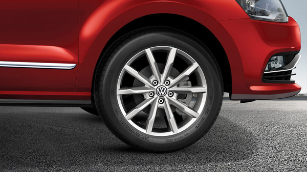 फॉक्सवैगन एमियो जीटी-लाइन प्राइस लॉन्च फीचर्स 9.90 लाख रुपयें कीमत