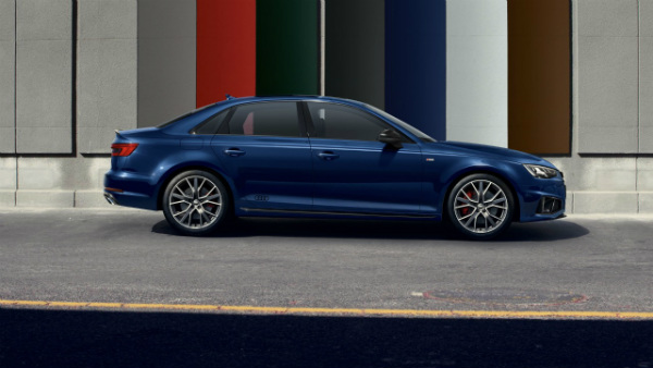 ऑडी ए4 फेसलिफ्ट लॉन्च प्राइस 41.49 लाख रुपयें कीमत वैरिएंट फीचर्स जानकारी