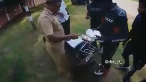 पुलिस वाले ने बाइकरों के समूह से मांगी रिश्वत, कहा 100 रुपयें कोई बड़ी चीज नहीं पुलिस वाले ने बाइकरों के समूह से मांगी रिश्वत, कहा 100 रुपयें कोई बड़ी चीज नहीं