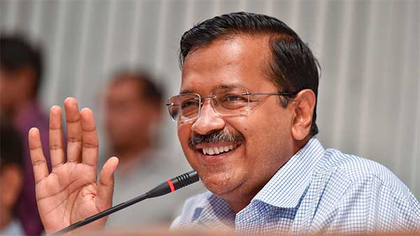 दिल्ली को अगले 6 महीने में मिलेगी 3000 बसें केजरीवाल ने की घोषणा