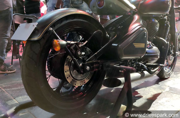 जावा पेराक लॉन्च कीमत बुकिंग डिलीवरी बीएस-6 इंजन फीचर्स जानकारी