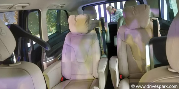 मर्सिडीज वी क्लास एलिट लॉन्च प्राइस 1.1 करोड़ रुपयें फीचर्स जानकारी