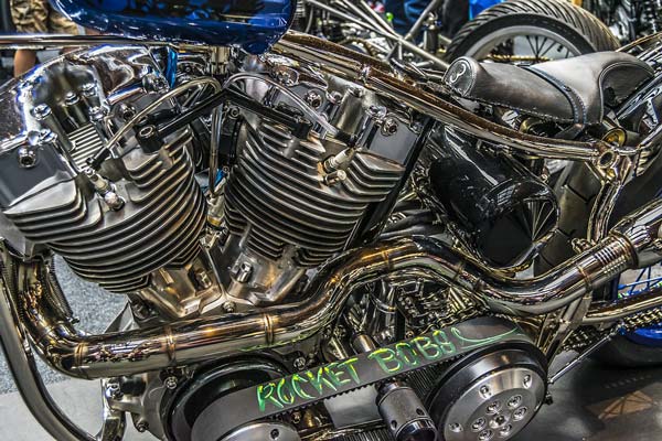 बाइक में डीजल इंजन का क्यों नहीं लगाए जाते हैं, जानिये कुछ रोचक तथ्य बाइक में डीजल इंजन का क्यों नहीं लगाए जाते हैं, जानिये कुछ रोचक तथ्य