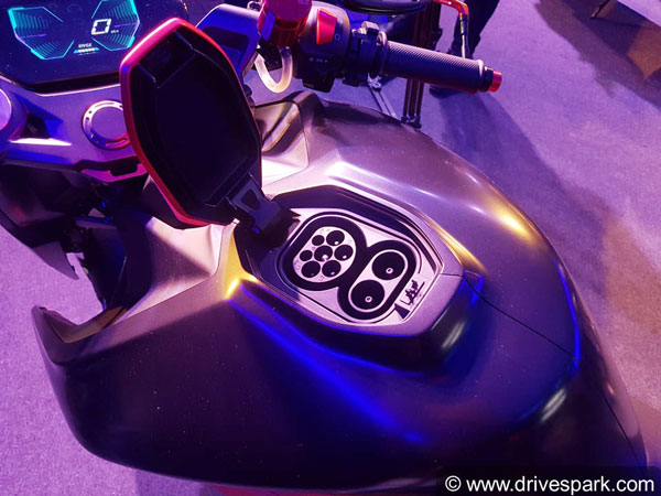 अल्ट्रावॉयलेट एफ77 इलेक्ट्रिक बाइक भारत में हुई लॉन्च, कीमत 3 लाख से शुरू