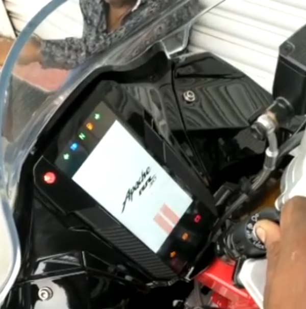 2020 टीवीएस अपाचे आरआर310 बीएस-6 टेस्टिंग के दौरान आई नजर, देखें तस्वीरें