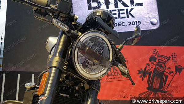 हस्कवरना विटपिलेन 250 व स्वार्टपिलेन 250 इंडिया बाइक वीक 2019 में पेश