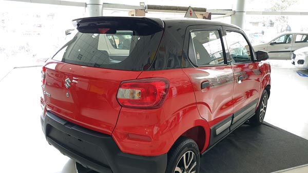 मारुति एस-प्रेसो डुअल टोन वीडियो