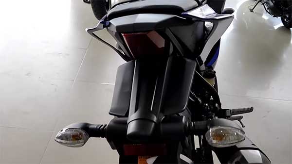 यामाहा आर15 बीएस-6 डीलरशिप में आना हुई शुरू, जानिये कीमत, फीचर्स सहित अधिक जानकारियां