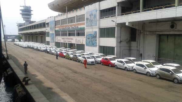 कलपुर्जा कारोबार पर भी पड़ा मंदी का असर, एक लाख से अधिक नौकरियां गईं