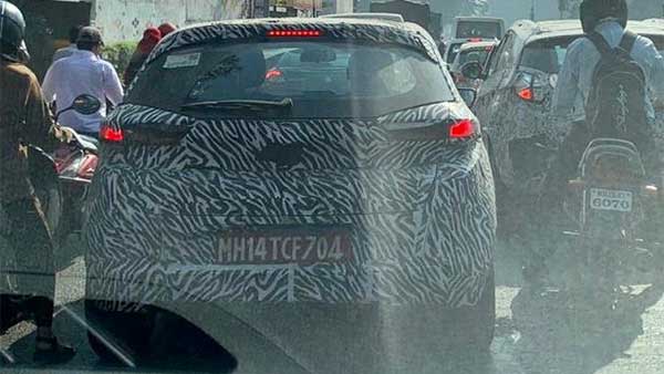 टाटा अल्ट्रोज इलेक्ट्रिक टेस्टिंग के दौरान दिखी, जानिए क्या मिलेंगे फीचर्स