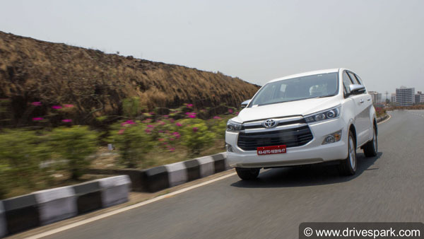 टोयोटा इनोवा क्रिस्टा बीएस-6 बुकिंग शुरू डिलीवरी जनवरी 2020