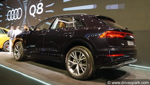 ऑडी क्यू8 प्राइस इंडिया लॉन्च: 1.33 करोड़ रुपये कीमत फीचर्स विराट कोहली पहले ग्राहक