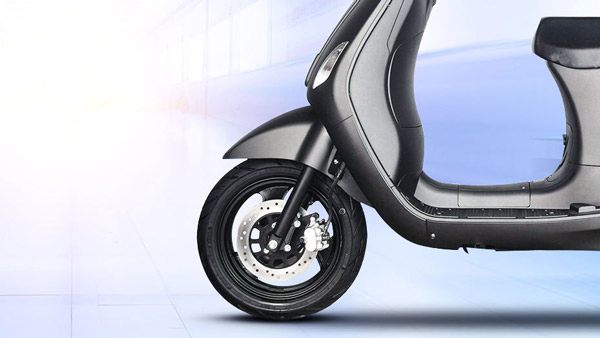 बेनलिंग औरा इलेक्ट्रिक स्कूटर लॉन्च कीमत 99,000 रुपये ऑन रोड