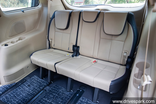 किया कार्निवल एमपीवी रिव्यू (फर्स्ट ड्राइव): ड्राइविंग अनुभव, परफॉर्मेंस, हैंडलिंग, फीचर्स, इंजन जानकारी