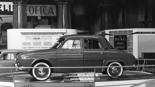 यह कार कंपनियां है 100 साल से भी ज्यादा पुरानी, नाम जानकर हो जाएंगे हैरान