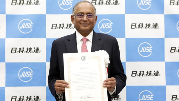 आनंद महिंद्रा एवं टीवीएस ग्रुप के वेणु श्रीनिवासन सहित 11 उद्योगपतियों को मिलेंगे पद्म पुरस्कार