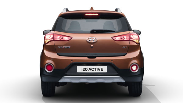 हुंडई आई20 एक्टिव को कंपनी की वेबसाइट से हटाया गया, जानिए क्या है वजह हुंडई आई20 एक्टिव को कंपनी की वेबसाइट से हटाया गया, जानिए क्या है वजह