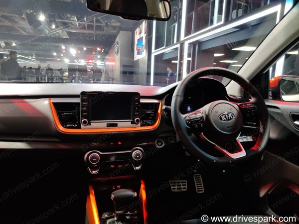 किया स्टोनिक ऑटो एक्सपो 2020 में हुई पेश, जानिए क्या है खास