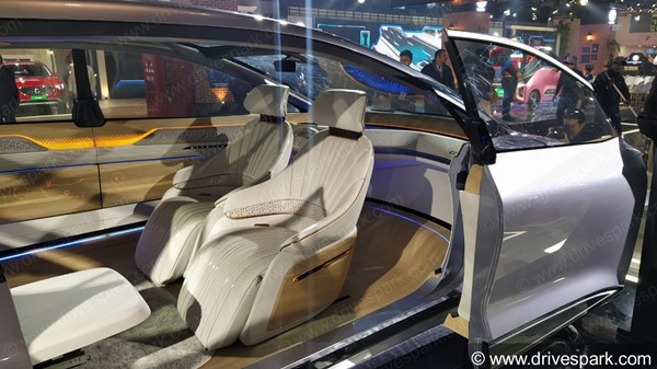 एमजी विजन-आई ऑटो एक्सपो 2020 पेश फीचर्स डिजाइन तकनीक