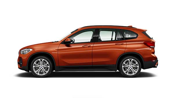 नई बीएमडब्ल्यू एक्स1 लॉन्च कीमत 35.90 लाख रुपये फीचर्स वैरिएंट इंजन जानकारी