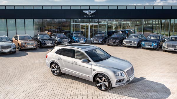 बेंटले मोटर्स ने प्लांट किया बंद, कर्मचारियों को घर पर रहने की दी सलाह बेंटले मोटर्स ने प्लांट किया बंद, कर्मचारियों को घर पर रहने की दी सलाह