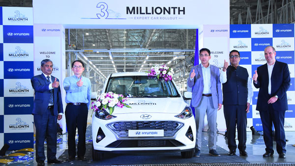 हुंडई मोटर्स ने कर्मचारियों को कहा हैंडशेक के जगह करें 'नमस्ते', वायरस की जांच की लिए लगाया थर्मल सेंसर