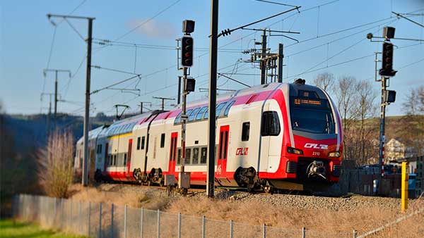 लक्जमबर्ग पब्लिक ट्रांसपोर्ट मुफ्त बस या ट्रेन की सवारी पर नहीं आयेगा कोई खर्च