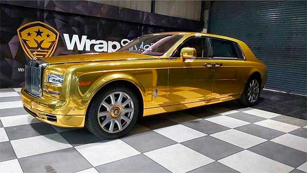 गोल्ड रोल्स रॉयस फैंटम टैक्सी नंबर प्लेट आयी नजर केरल