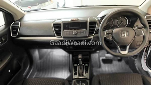 2020 होंडा सिटी के लोअर वैरिएंट की तस्वीरें आईं सामने 