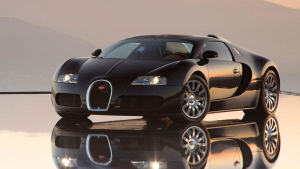 ये हैं दुनिया की 8 सबसे तेज रफ्तार कार, प्रति घंटा स्पीड जानकर उड़ जाएंगे होश