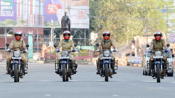 केरल महिला पुलिस लॉकडाउन रॉयल एनफील्ड जानकारी