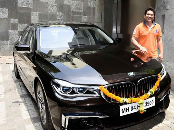 सचिन तेंदुलकर का लग्‍जरी कार कलेक्‍शन