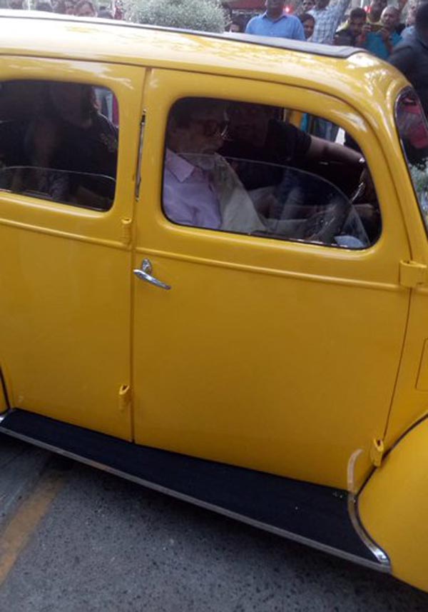 सचिन तेंदुलकर की पहली कार थी मारुति सुजुकी 800, जानिए भारत की इन 10 हस्तियों की पहली कार