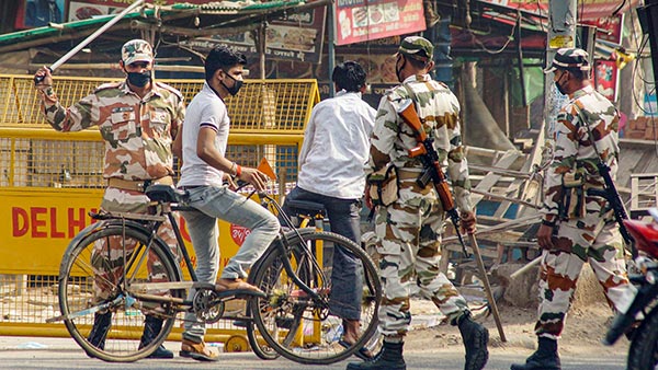 Milkman Bike Modified Maintaining Social Distance: सोशल डिस्टेंसिंग बाइक दूधवाला जानकारी