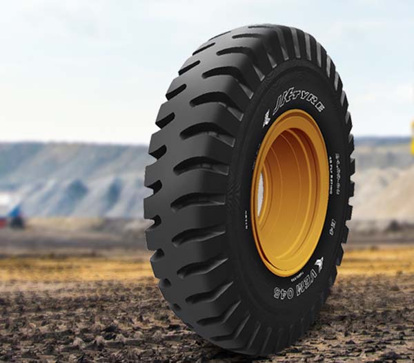 JK Tyre Production Milestone In India: जेके टायर ने भारत में ट्रक व बसों के 20 मिलियन टायर बेचे JK Tyre Production Milestone In India: जेके टायर ने भारत में ट्रक व बसों के 20 मिलियन टायर बेचे