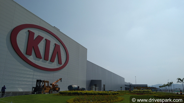 Kia Factory Reopens: किया मोटर्स प्लांट उत्पादन शुरू सॉनेट लॉन्च जल्द