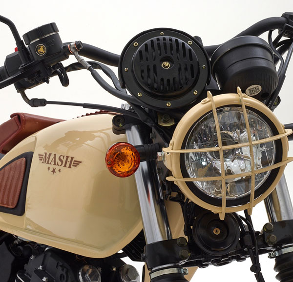 Mash Desert Force 400 Unveiled: मैश डेजर्ट फोर्स 400 बाइक हुई पेश, राॅयल एन्फील्ड क्लासिक 350 को देगी टक्कर