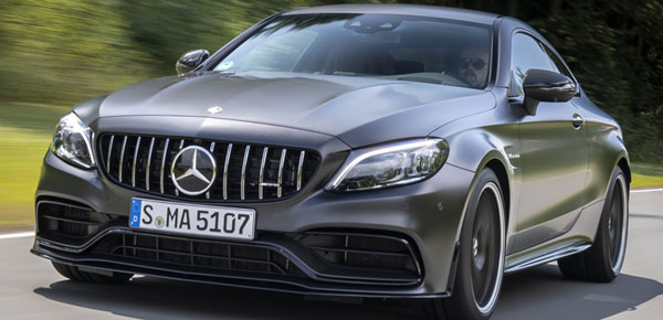 Mercedes AMG C63 Coupe Launched: मर्सिडीज-बेंज एएमजी सी 63 कूपे लॉन्च कीमत 1.33 करोड़ रुपये से शुरू