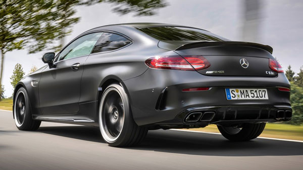 Mercedes AMG C63 Coupe Launched: मर्सिडीज-बेंज एएमजी सी 63 कूपे लॉन्च कीमत 1.33 करोड़ रुपये से शुरू
