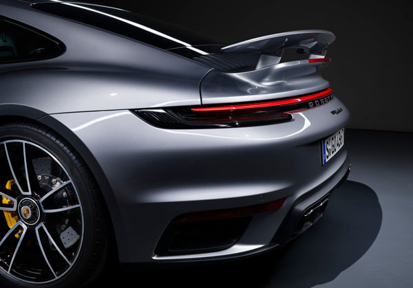 2020 Porche 911 Turbo Bookings Open: 2020 पोर्शे 911 टर्बो एस की बुकिंग हुई शुरु, जानें क्या है फीचर्स