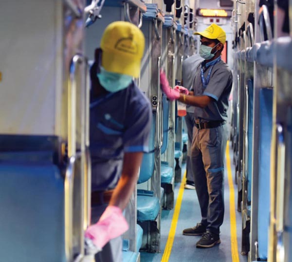 Trains Service Resume From 12th May: देश में कल से चलेंगी ट्रेन, आज से बुकिंग हुई शुरू