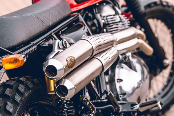 Royal Enfield Interceptor 650 Modification: रॉयल एनफील्ड इंटरसेप्टर 650 का स्क्रैम्बलर लुक बना देगा दिवाना