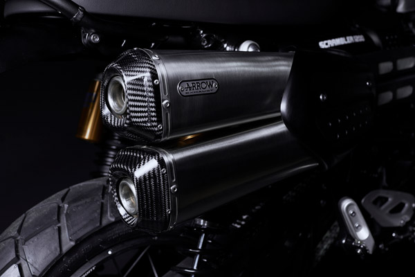 Triumph Scrambler 1200 Bond Edition: ट्रायम्फ स्क्रैम्बलर 1200 बॉन्ड एडिशन हुई पेश, देखें तस्वीरें