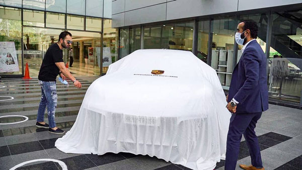 Virat Kohli's Brother Buys Porsche Panamera Turbo: विराट कोहली के भाई ने डीलरशिप खुलते ही खरीद ली करोड़ो की यह कार