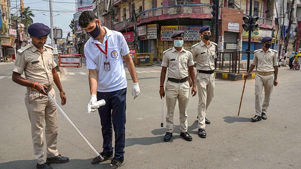 Chandigarh Admin Issues Advisory: सोशल डिस्टेंसिंग का उल्लंघन करने वालों पर चालान करेगी चंडीगढ़ प्रशासन